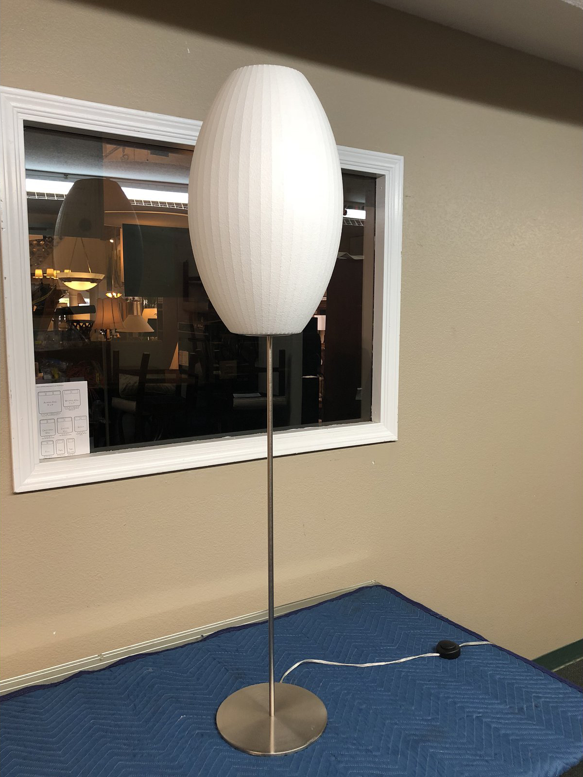 华体会体育官方在线官网 - 灯饰|落地灯|办公家具|华体会体育官方在线官网家具|纳尔逊雪茄形莲花落地灯